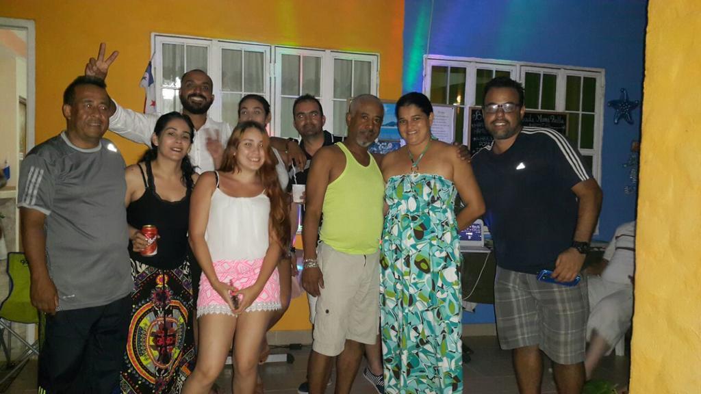 Posada Mama Bella Playa Blanca  Ngoại thất bức ảnh