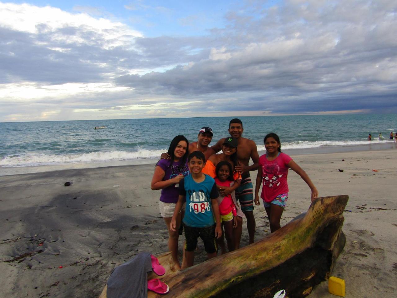 Posada Mama Bella Playa Blanca  Ngoại thất bức ảnh