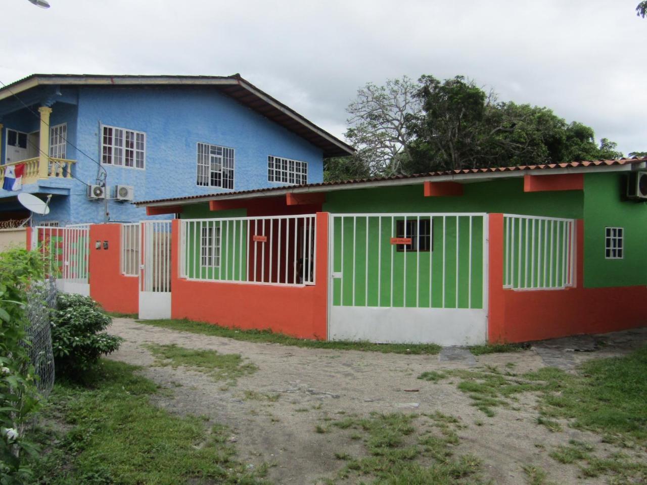 Posada Mama Bella Playa Blanca  Ngoại thất bức ảnh