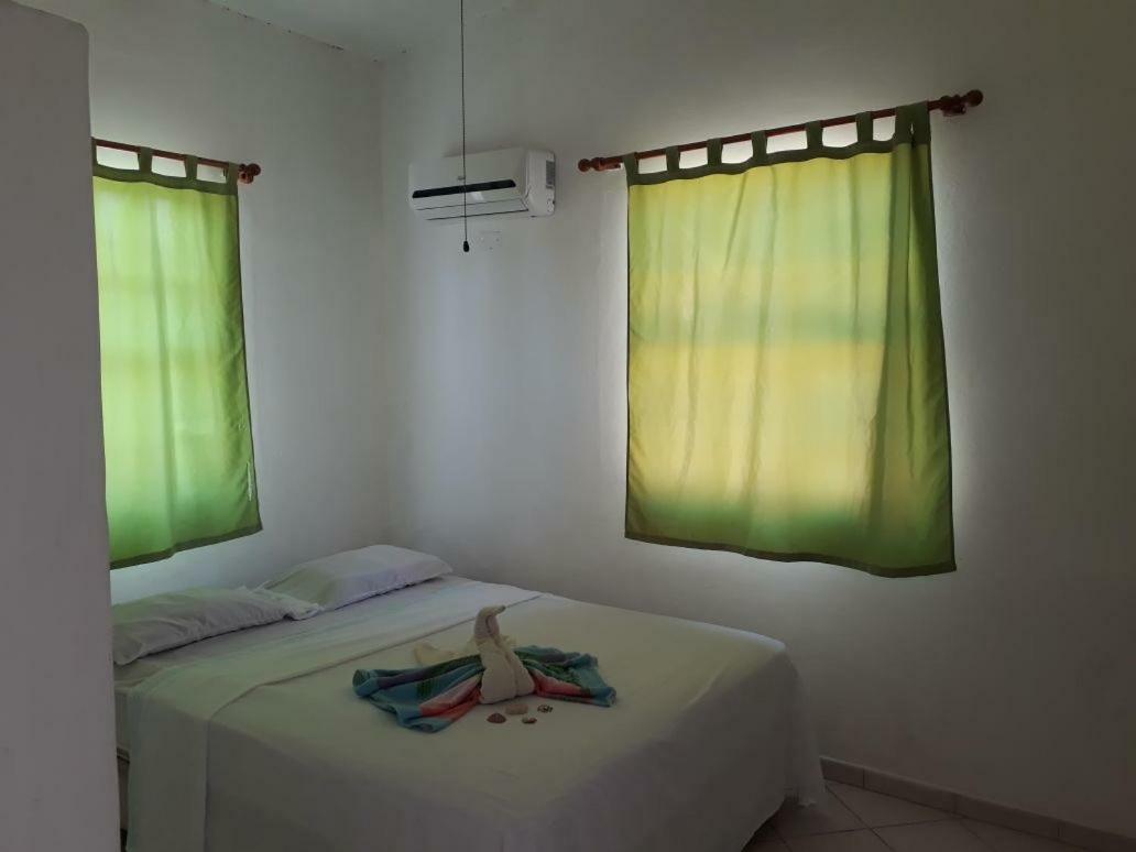 Posada Mama Bella Playa Blanca  Phòng bức ảnh